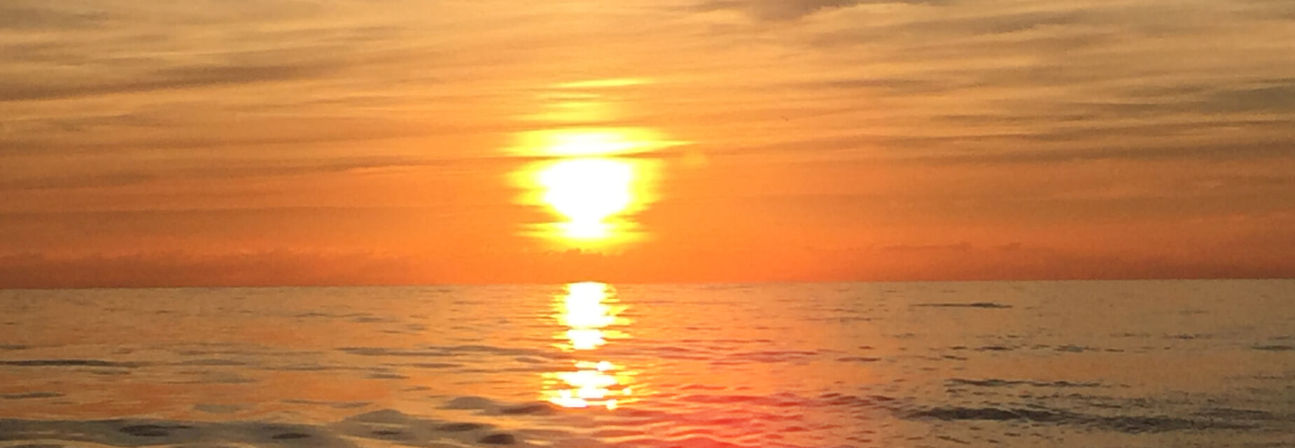 Sonnenuntergang über dem Meer